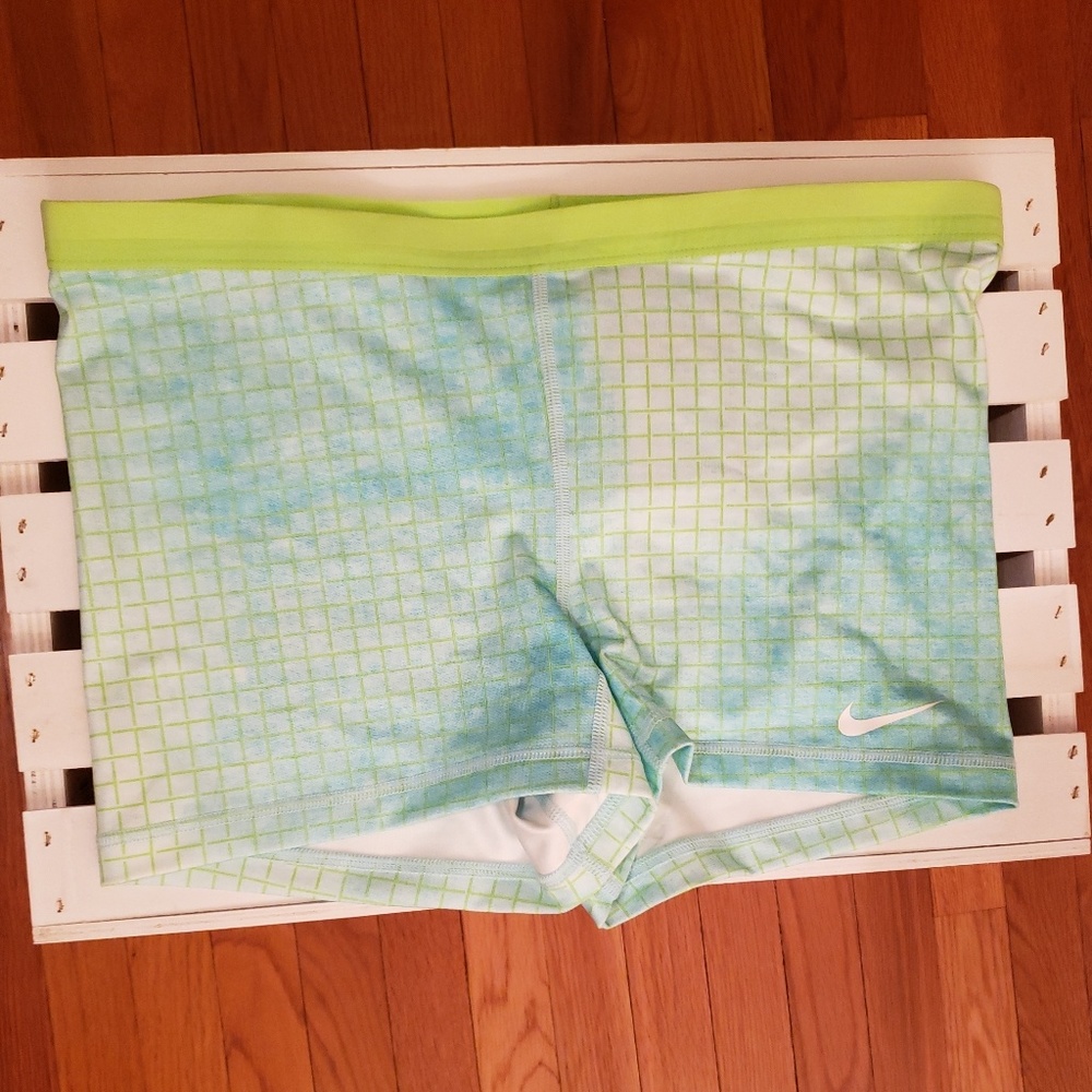 Nike pros